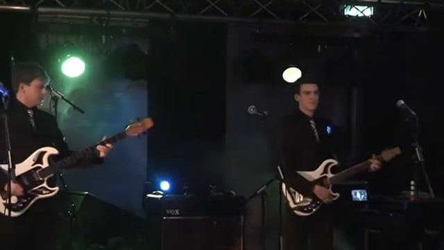 The Foot Tappers play " Montezumas Revenge " (format picture 16 : 9) смотреть онлайн