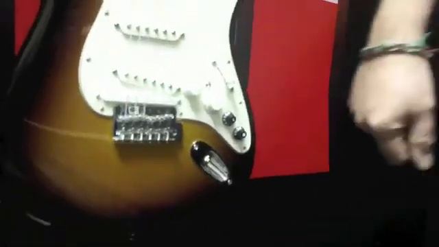 MMM @ Namm 2012 Roland G5 VG en GK Ready Stratocaster смотреть онлайн