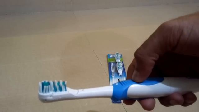 Oral B CrossAction Power Toothbrush & Replacement heads смотреть онлайн