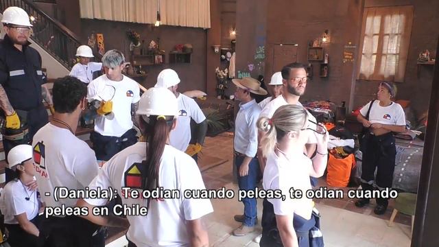 Pelea Chama y Gabrieli. Daniela Aránguiz a Gabrieli : "No te metai conmigo" | Tierra Brava |Canal 1 смотреть онлайн