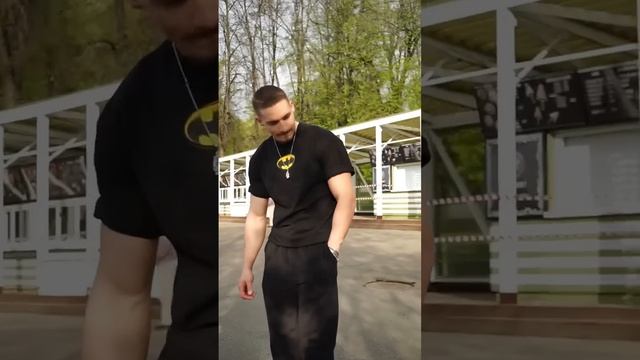 Хочу быть с обычный пацаном ❤️#shortsvideo смотреть онлайн