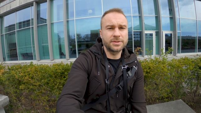 CANON M6 II - A Canon Street Photography Camera ?