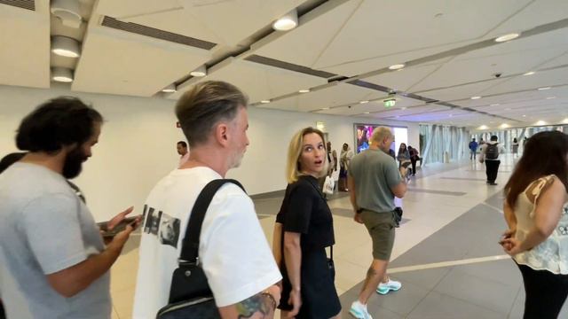 Погуляли в самом большом ТЦ | Dubai mall | поющие фонтаны смотреть онлайн