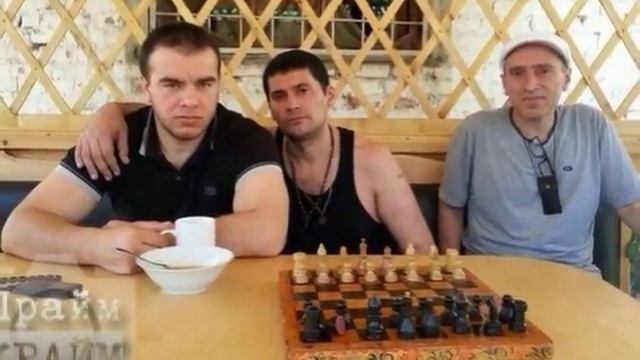 ТЮРЕМНАЯ КАМЕРА ЧЕЧЕНСКОГО ВОРА смотреть онлайн