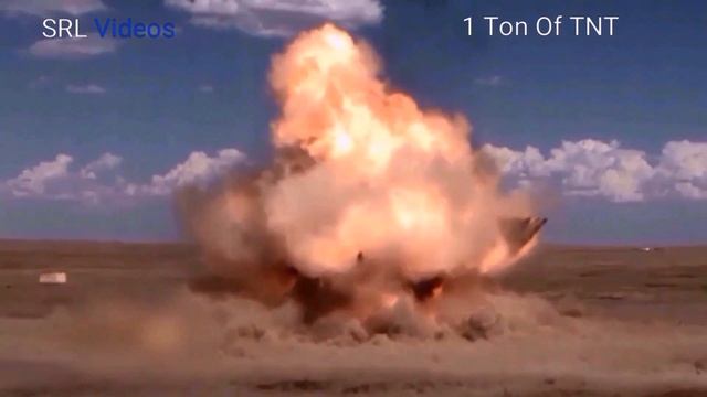 Explosion Size Comparison 2: 1/2 Ton - 10 Tons Of TNT смотреть онлайн