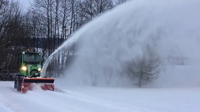 AVANT mit Strobl Heavy Duty Schneefräse смотреть онлайн