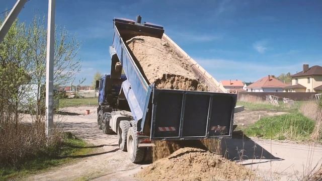 Проект Рублевочка. День 2. Чистка канавы и установка трубы смотреть онлайн