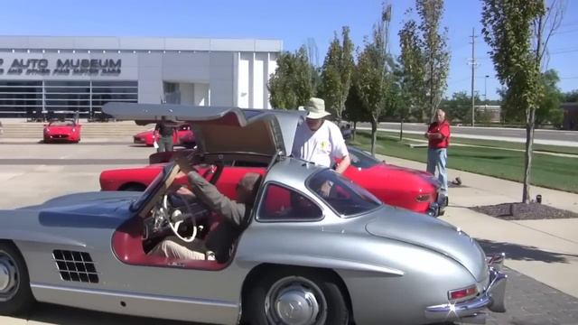 1954 Mercedes 300 SL Gullwing Revving, Accelerating, and Walk Around смотреть онлайн