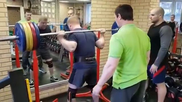 Присед 210кг. Вес 85. г. Карабаш смотреть онлайн