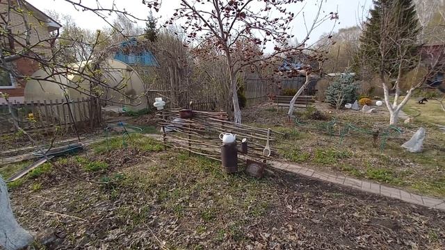 Мы переехали на дачу. Часть 1. Сад, огород, веранда. смотреть онлайн