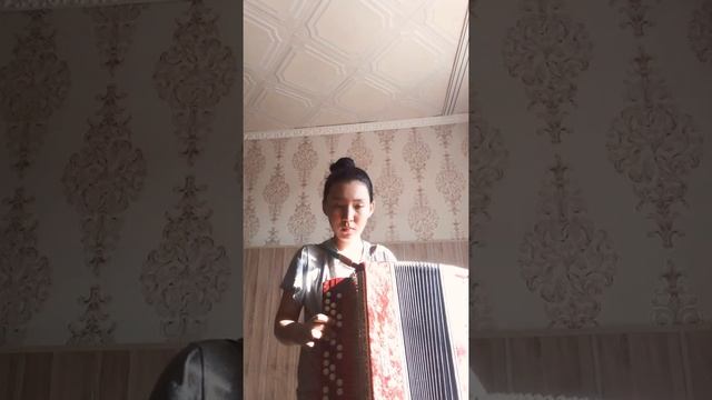 Маленькая полька смотреть онлайн