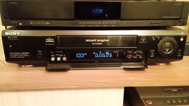 VHS VCR SONY SLV-E880 Hi-Fi Stereo end DUNE HD DUO Network media player смотреть онлайн