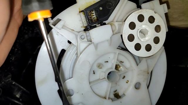 Ремонт пылесоса Phillips FC 8950 часть 1