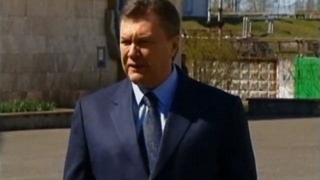 Украинский президент заявил, что Киеву нужны.. смотреть онлайн