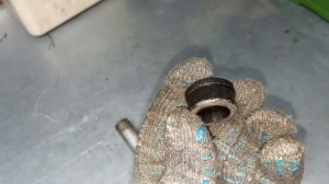 Устранение подтеков на двигателе трактора Т-25