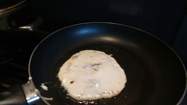 'Ferrero Rocher' Filled Pancakes | Decadent Breakfast смотреть онлайн