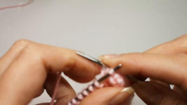 Самые легкие Пинетки спицами. Пинетки для начинающих спицами. смотреть онлайн