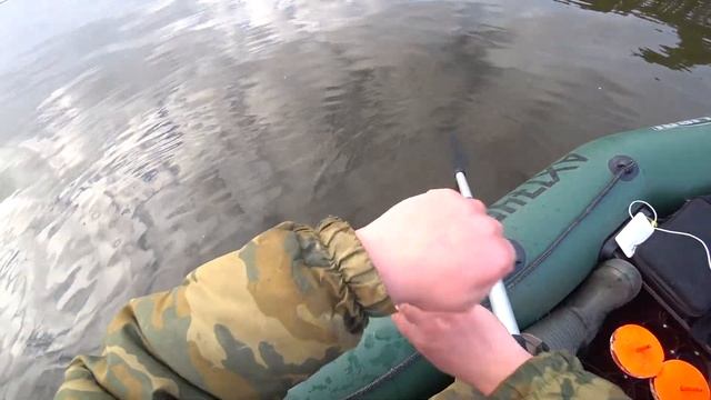 РЫБАЛКА НА КРУЖКИ В ОКТЯБРЕ 2021! ХИТРЫЙ СУДАК ИСПЫТЫВАЕТ МЕНЯ НА ПРОЧНОСТЬ, НО Я ЕГО ПОЙМАЛ! смотреть онлайн