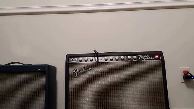 Custom Vibrolux Reverb with Moyer Mods смотреть онлайн