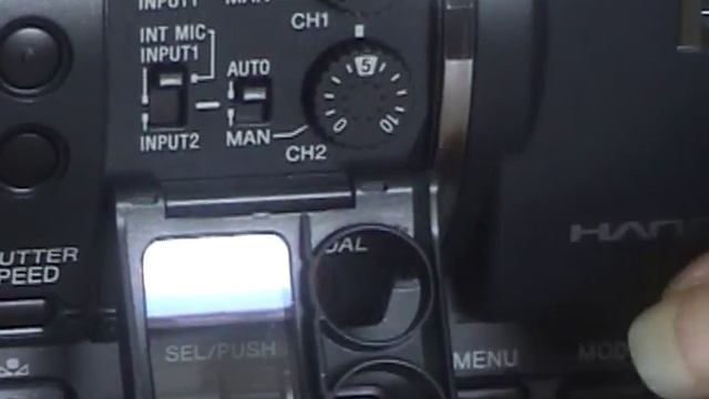 Sony HDR-AX2000 Unboxing смотреть онлайн