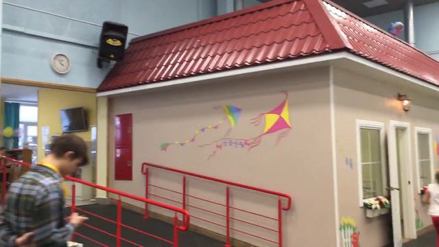 Валяемся на мешке... Гатчина, "Детская резиденция". 12.11.2016, 16:49 смотреть онлайн