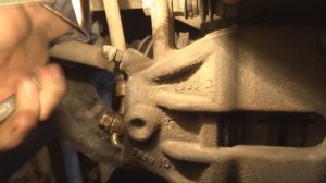 Бешеный Автомеханик - диагностика тормозной системы, прокачка тормозов Ниссан