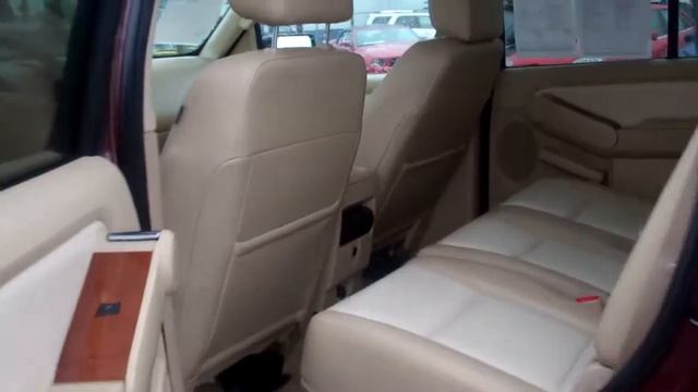 Compare Ford Explorer Eddie Bauer 06 with 4.6lt V8 from Gresham ford смотреть онлайн