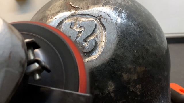 НЕВЕРОЯТНАЯ реставрация гири. Kettlebell restoration. смотреть онлайн