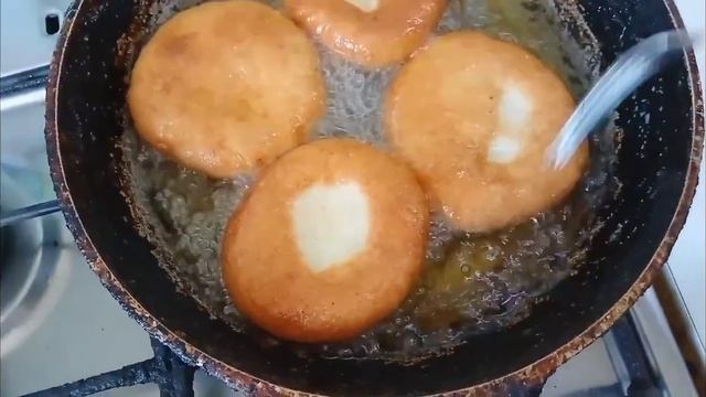 пирожки с картошкой и грибами/беляши с куриным фаршем смотреть онлайн