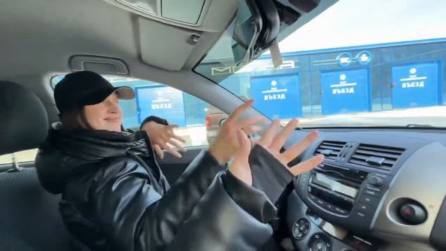 WEEKLY VLOG #3 | 16 неделя, тренировка на ягодницы, новый маникюр, начало весны и чуть-чуть Алины смотреть онлайн