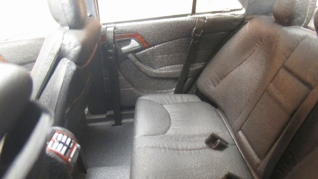 1:18 Mercedes-Benz W220 S500 - Maisto смотреть онлайн