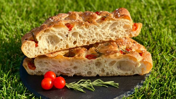 Итальянская фокачча на закваске