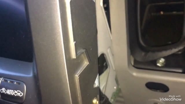 Установка YATOUR в lx470!!! Да как два пальца о ......ть!!! смотреть онлайн