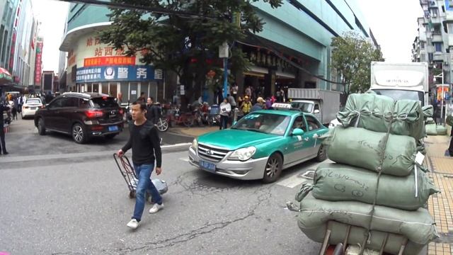 #2# ВЕЩЕВЫЕ РЫНКИ ГУАНЧЖОУ. ОПТОВЫЕ ЦЕНЫ. Подробный обзор торговых центров возле ШАРИКА ♦ ЧАСТЬ 2 ♦