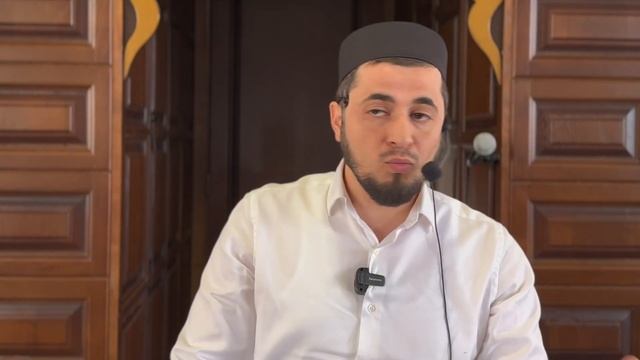 Абубакр (да будет доволен им Аллаh), будучи халифом, прислуживал женщине. смотреть онлайн