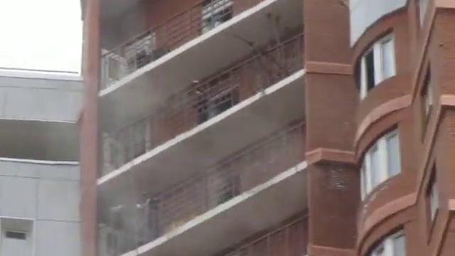 Метание мусора с этажей дома ПОЗОР смотреть онлайн
