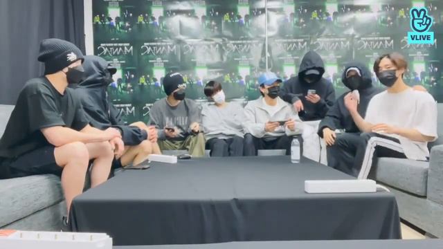 [RUS SUB] Stray Kids прямой эфир | V LIVE 280422