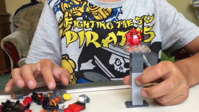 Lego NEXO KNIGHTS "Jestro's Volcano Lair" смотреть онлайн