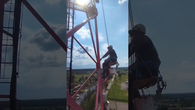 Промышленный альпинизм окраска мачт 75 метров #промальп #промышленныйальпинизм смотреть онлайн