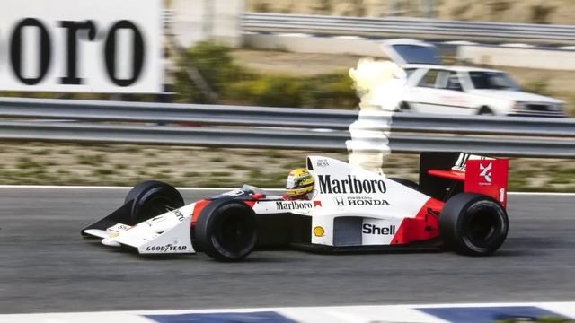 В поисках лучшего самовоза в истории Формулы-1: McLaren. смотреть онлайн