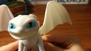 Дневная Фурия, Иккинг, Беззубик из как приручить дракона-3. Обзор. Распаковка.