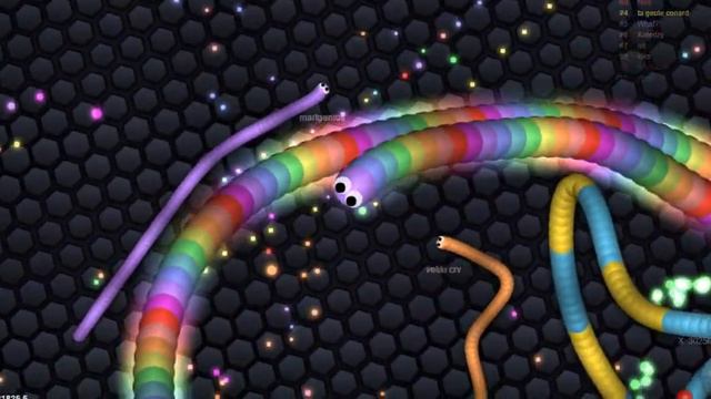 Мой личный рекорд в slither.io:)О том как играть с друзьями в описании) смотреть онлайн