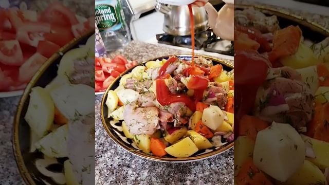 Паренная курочка с овощами в духовке.. смотреть онлайн