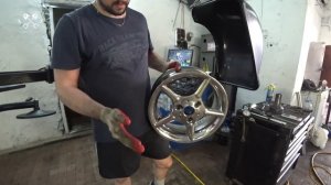 Как исправить восьмерку на литом диске