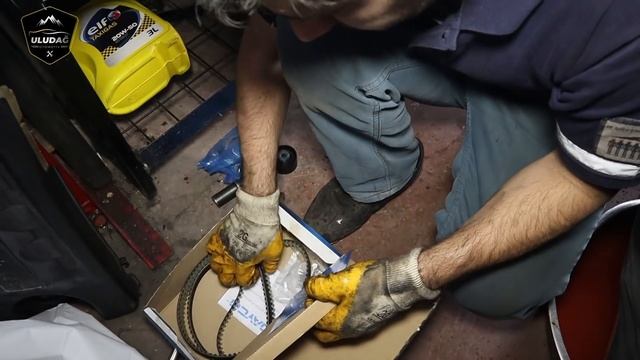 FİAT LİNEA TRİGER VE AMORTİSÖR TAKOZ DEĞİŞİMİ (Ağır Bakım) смотреть онлайн