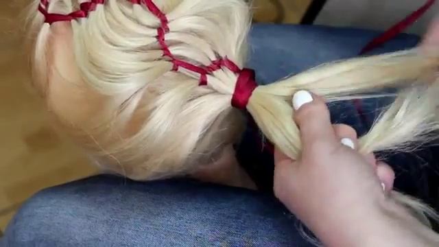 Коса "Голливудская волна" смотреть онлайн