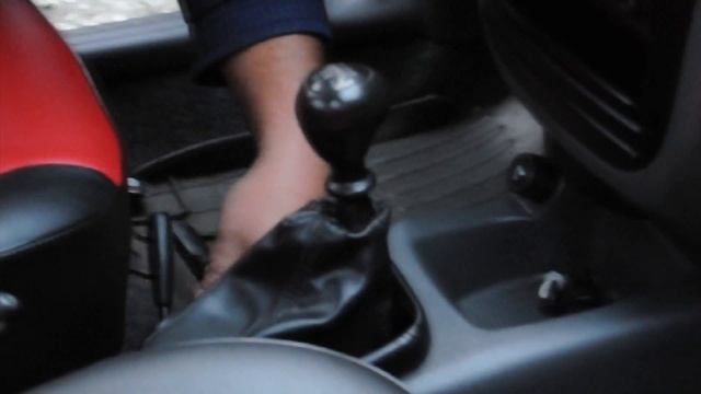 Автомобильные чехлы их экокожи Daewoo Lanos смотреть онлайн