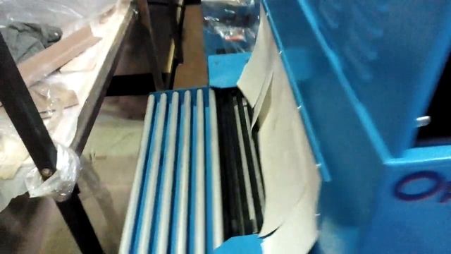 Групповая упаковка книг в пленку на термоусадочной машине смотреть онлайн