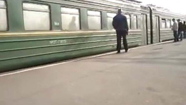ЭР2Т-7181 На станции Очаково Видео 2010 смотреть онлайн