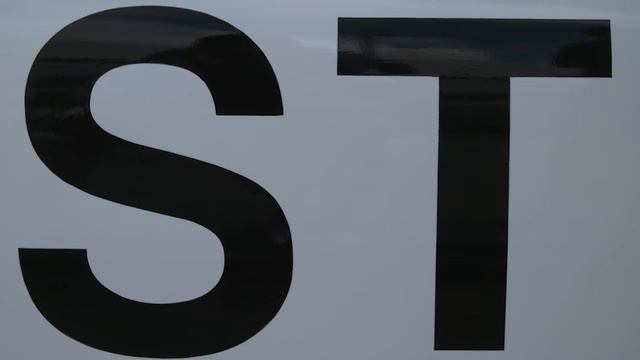 BMW Art Cars: John Baldessari смотреть онлайн